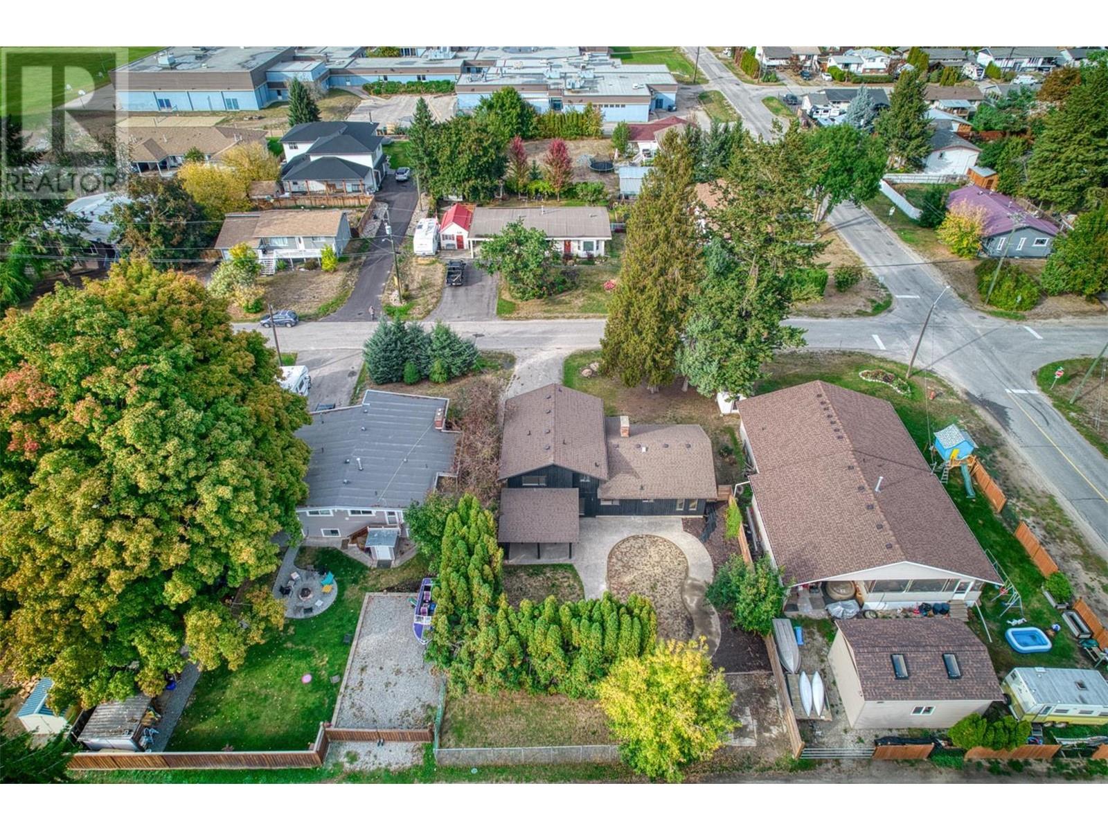 402 Kildonan Avenue