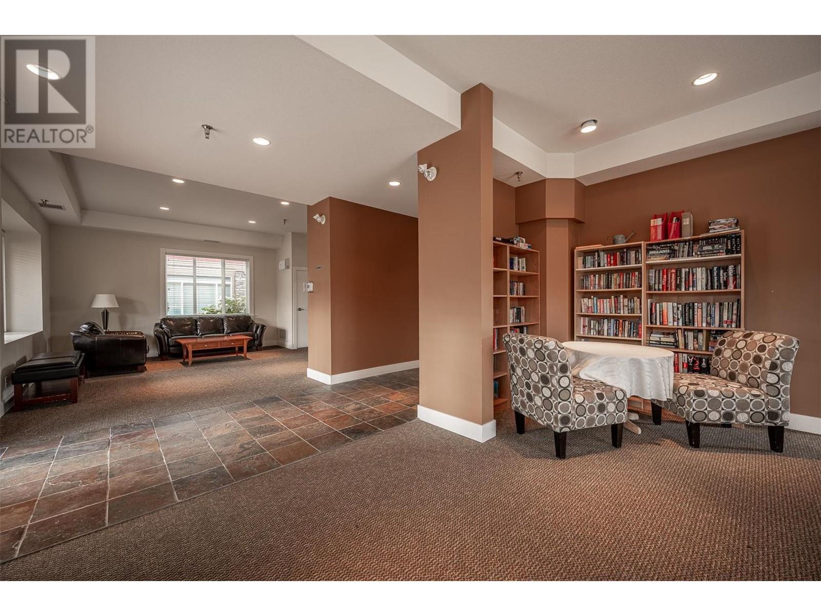 2532 Shoreline Drive Unit# 304, #304