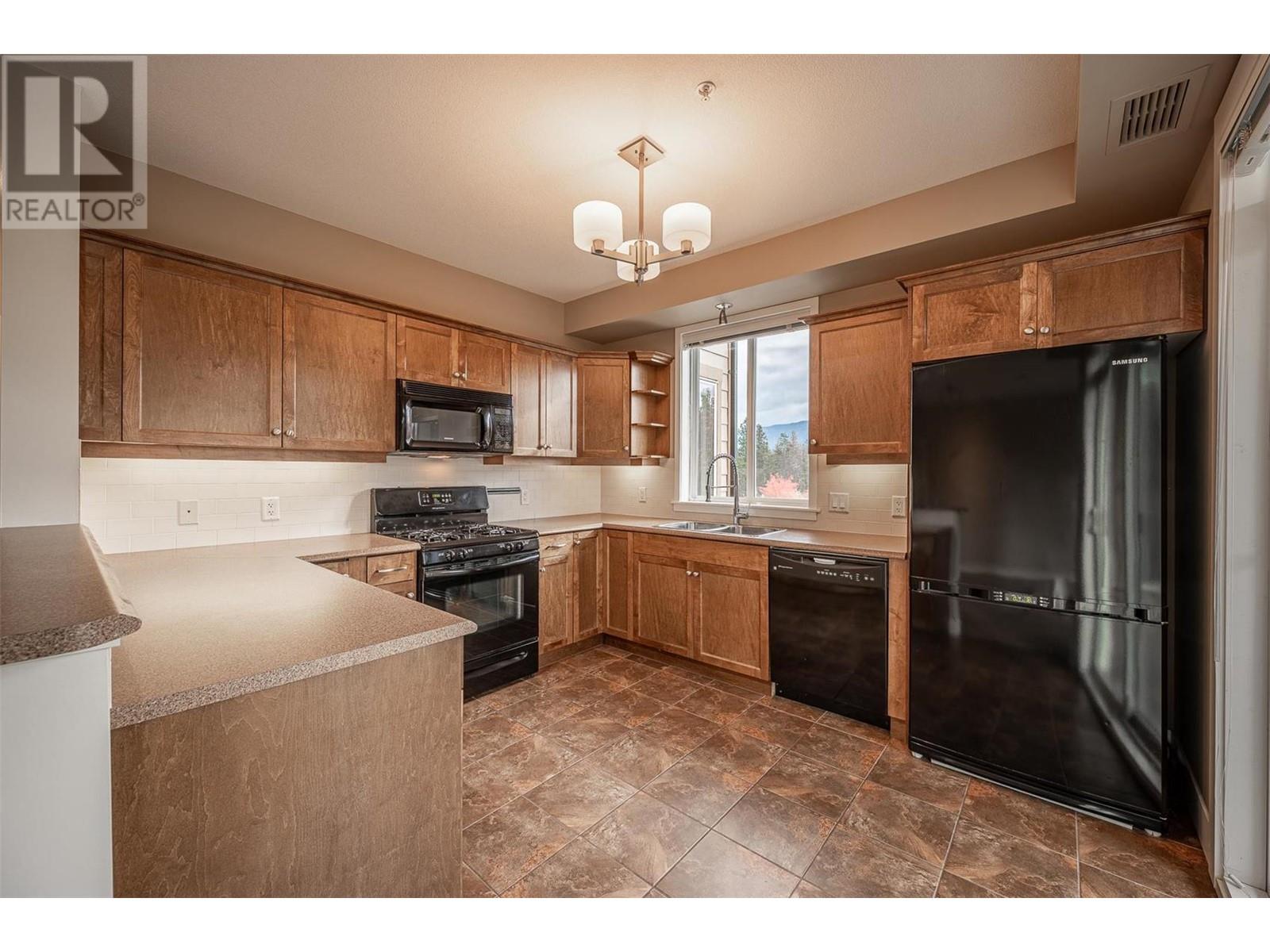 2532 Shoreline Drive Unit# 304, #304