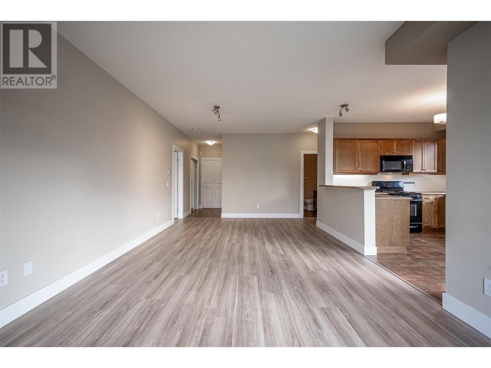 2532 Shoreline Drive Unit# 304, #304