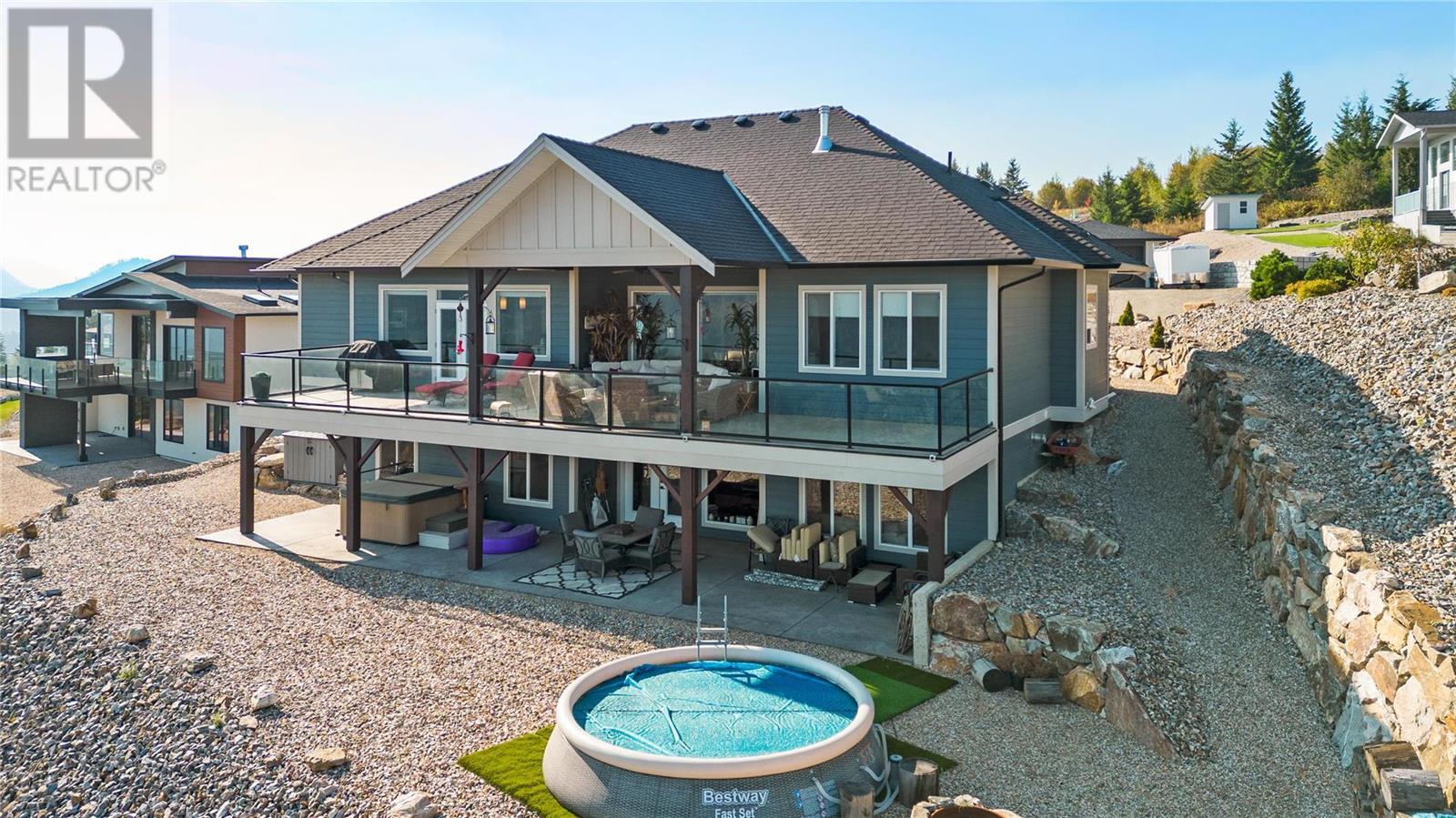 2516 Panoramic Way