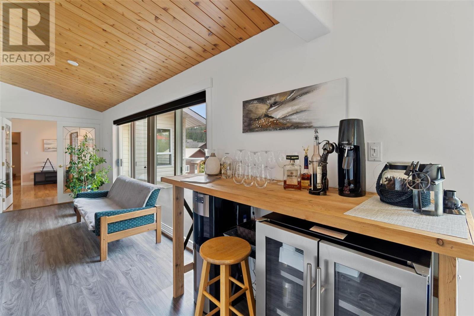 2494 Eagle Bay Road