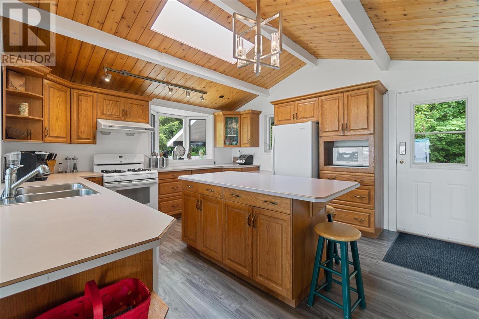 2494 Eagle Bay Road