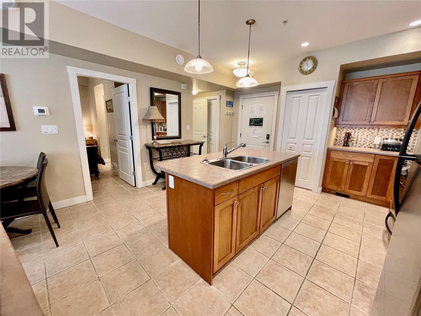 302 Mara Lake Lane Unit# 100/108, #100/108