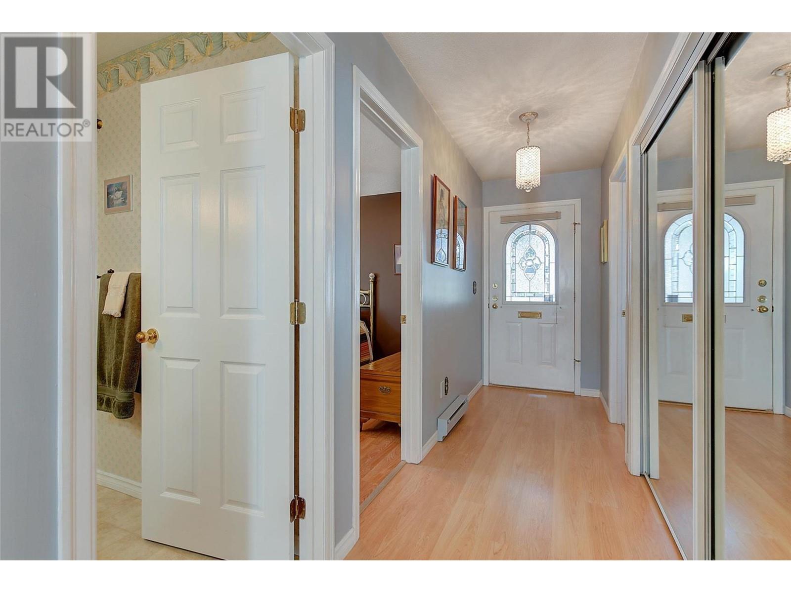 1101 Cameron Avenue Unit# 32, #32