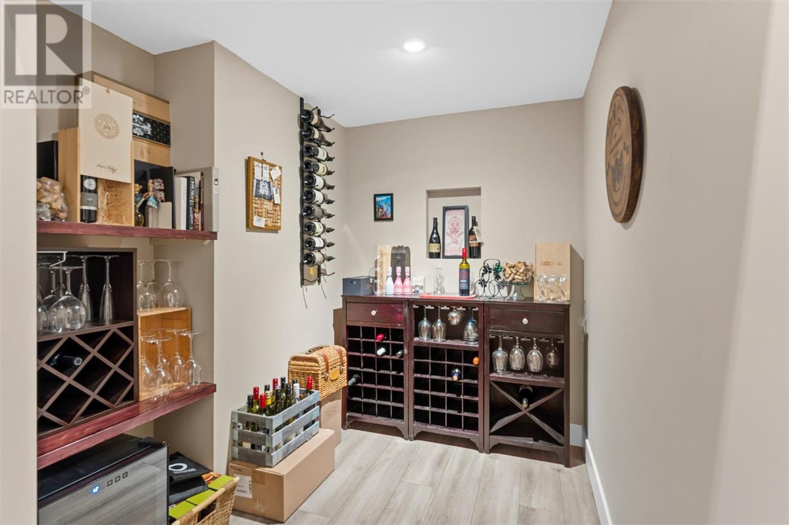 2492 Tallus Heights Lane