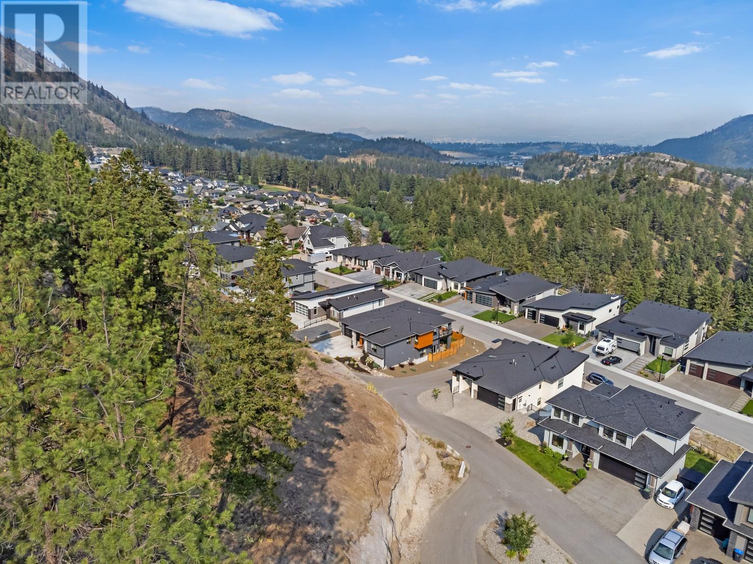 2492 Tallus Heights Lane