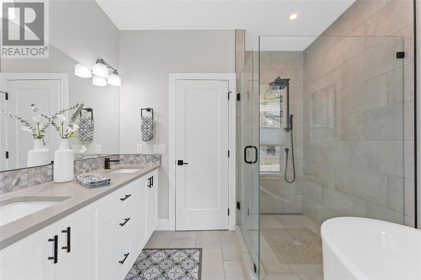 2492 Tallus Heights Lane
