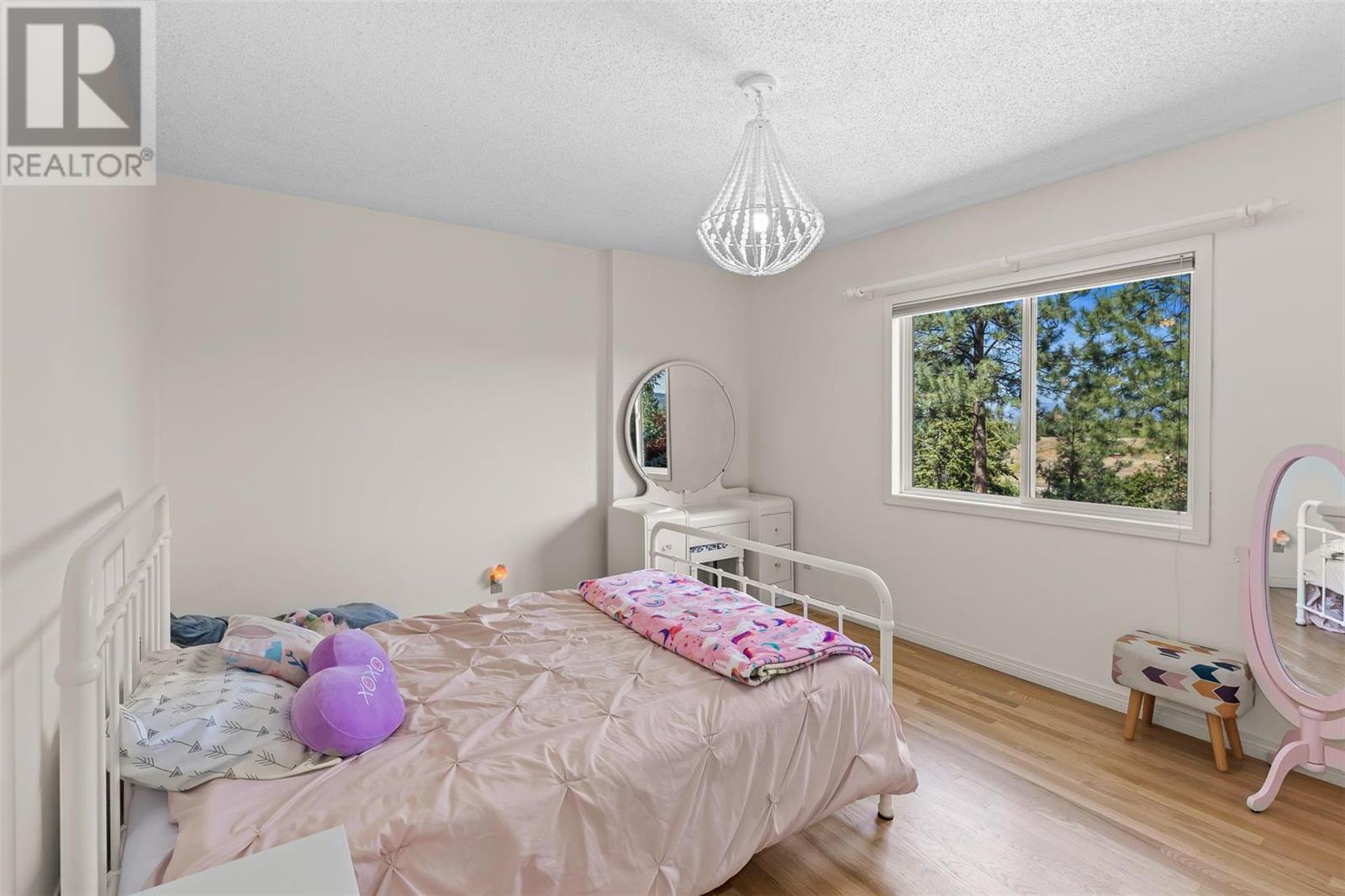 1234 Mission Ridge Road