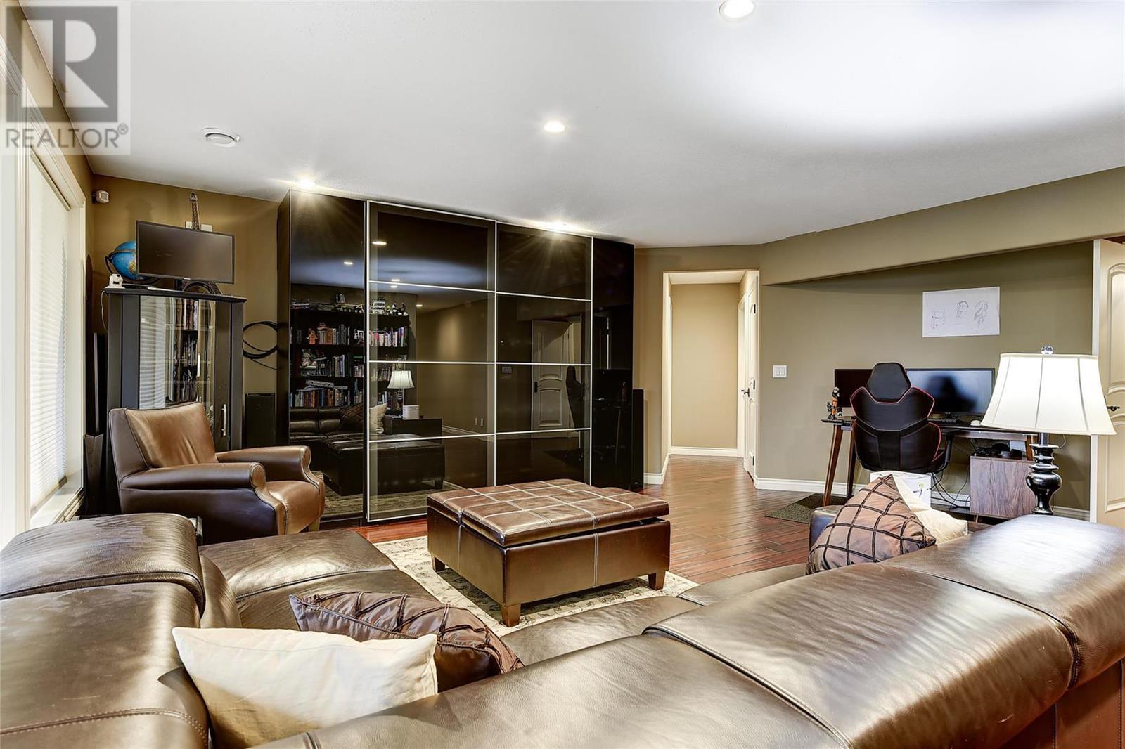 376 Uplands Court