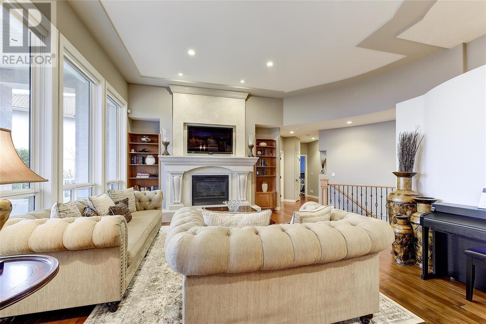 376 Uplands Court