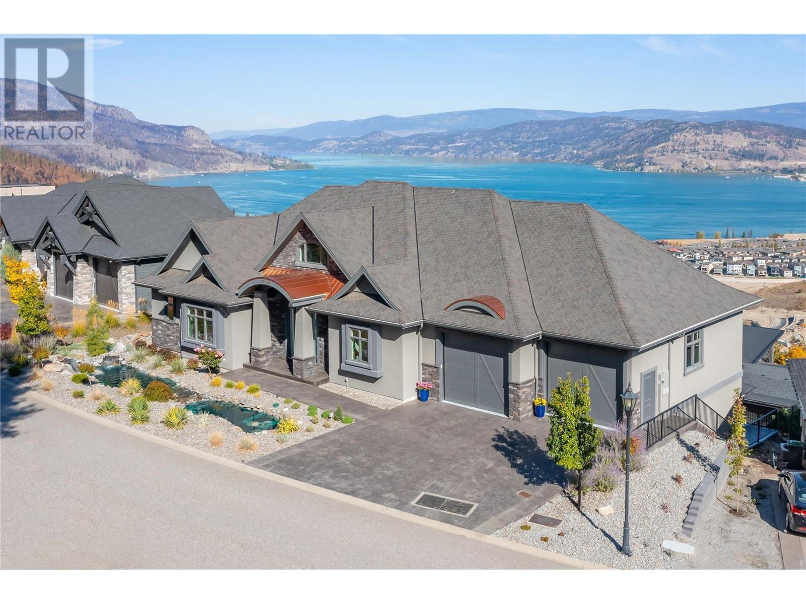1813 Diamond View Drive