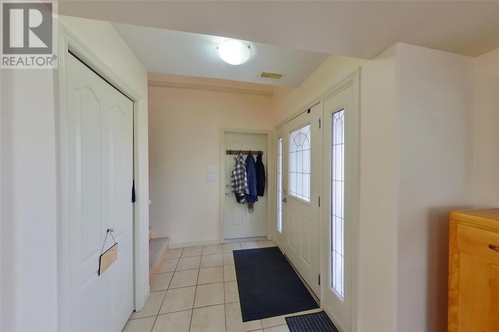 1920 13 Street SE