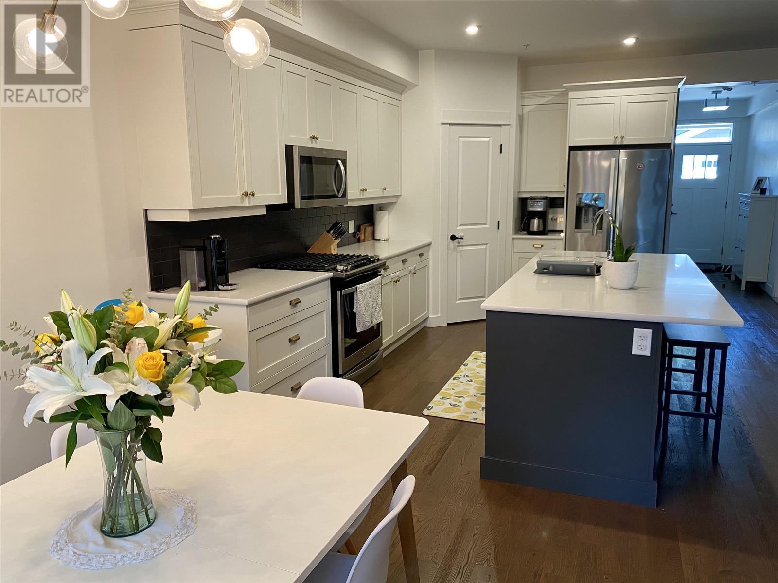 9563 Jensen Road Unit# 401, #401