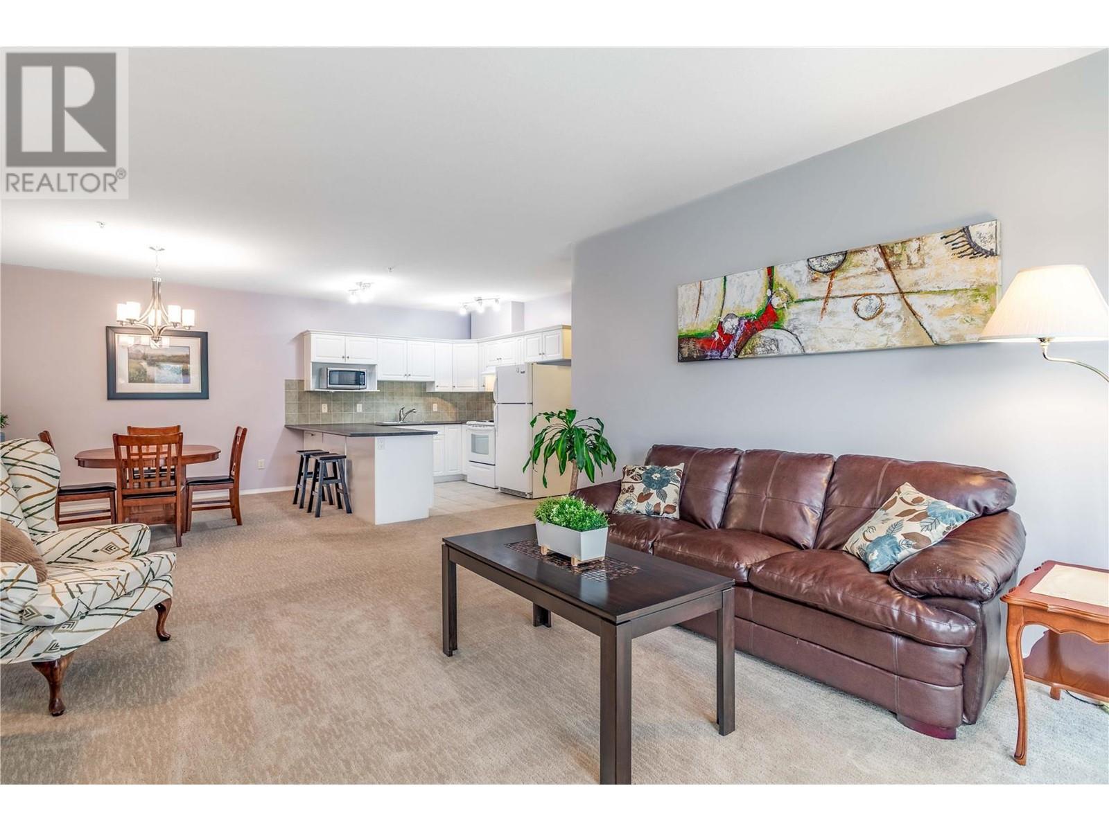 2100 Boucherie Road Unit# 315, #315