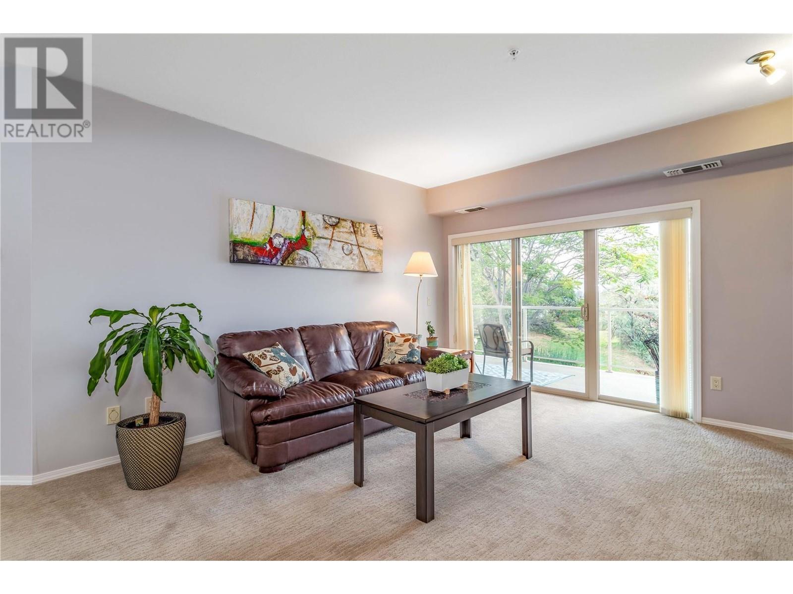 2100 Boucherie Road Unit# 315, #315