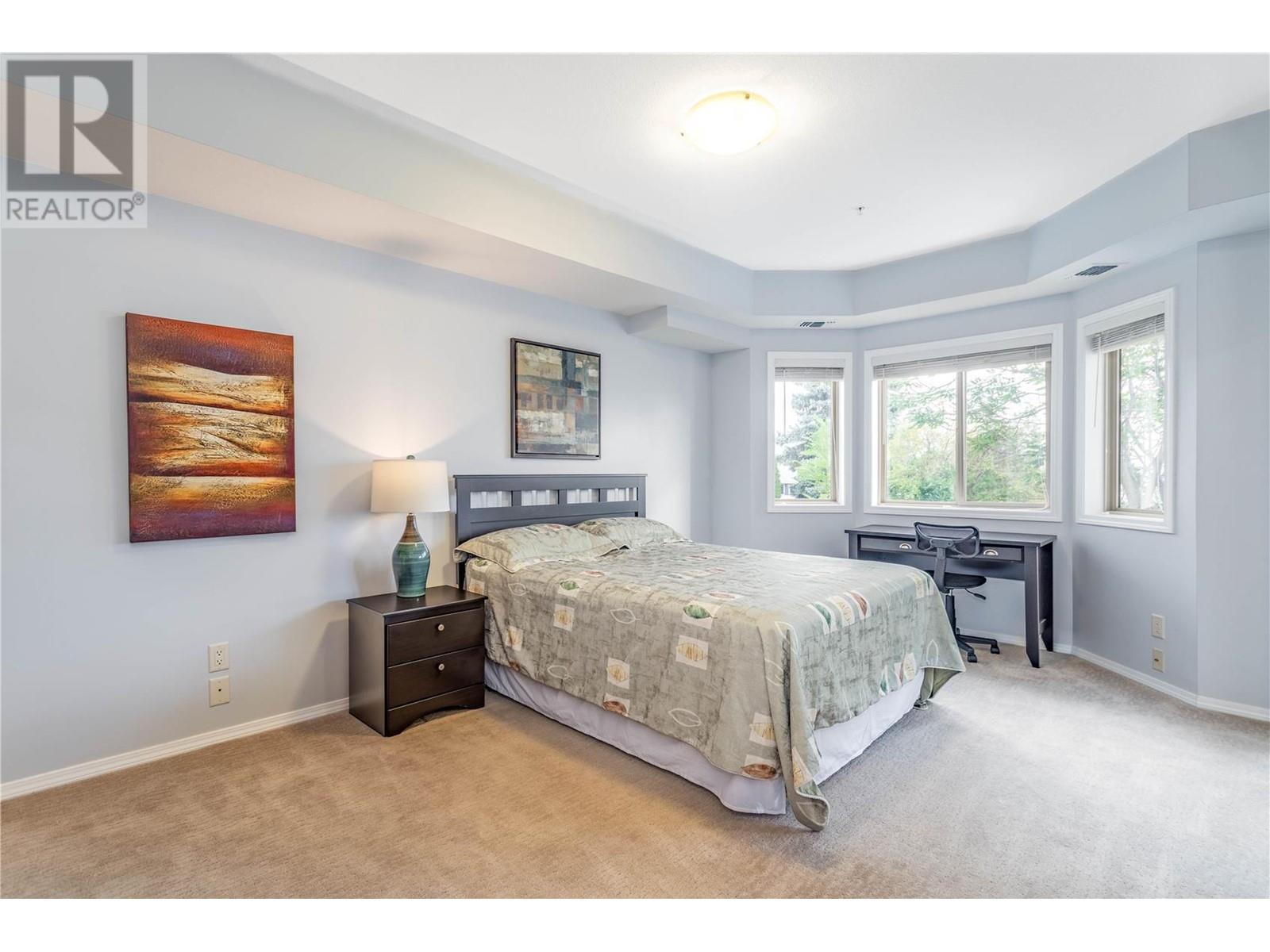 2100 Boucherie Road Unit# 315, #315