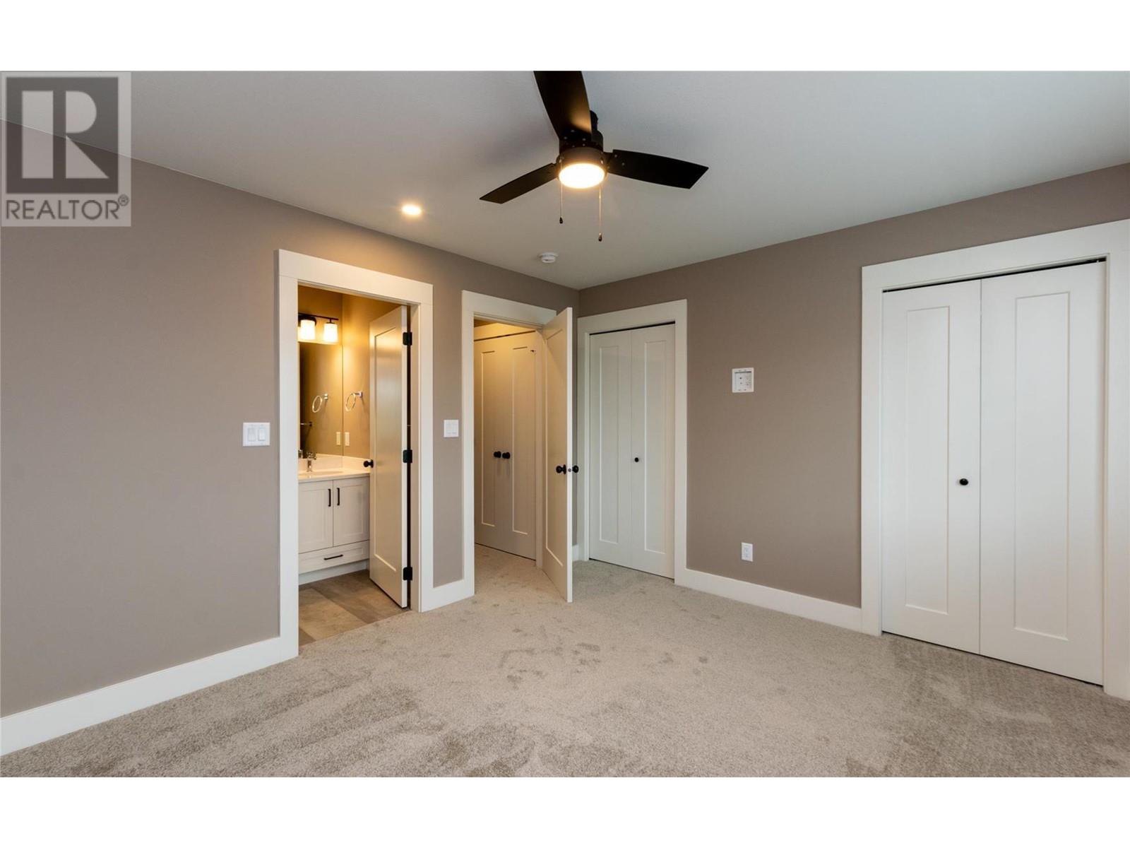 1910 11 Avenue NE Unit# 10, #10