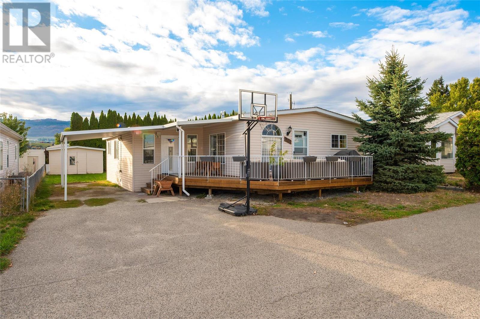 2005 Boucherie Road Unit# 140, #140