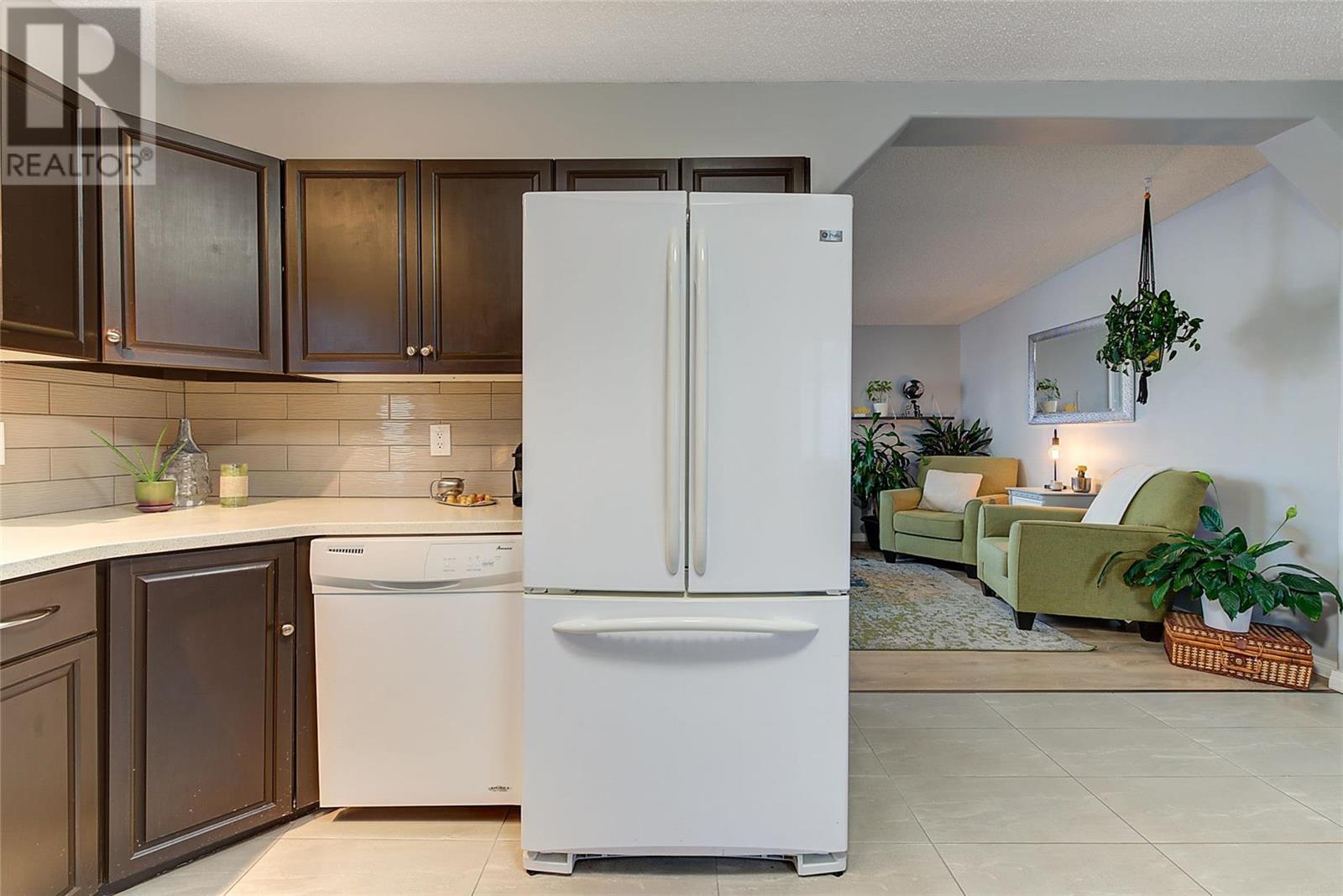 2005 Boucherie Road Unit# 140, #140