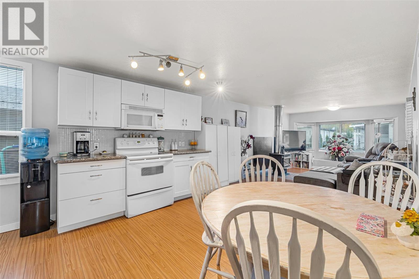 1881 Boucherie Road Unit# 54, #54