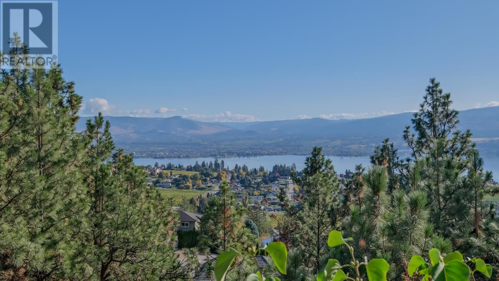 3084 Lakeview Cove Road