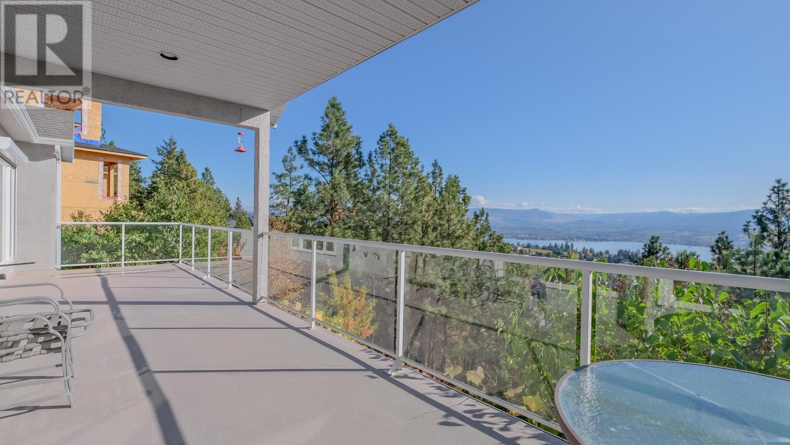 3084 Lakeview Cove Road