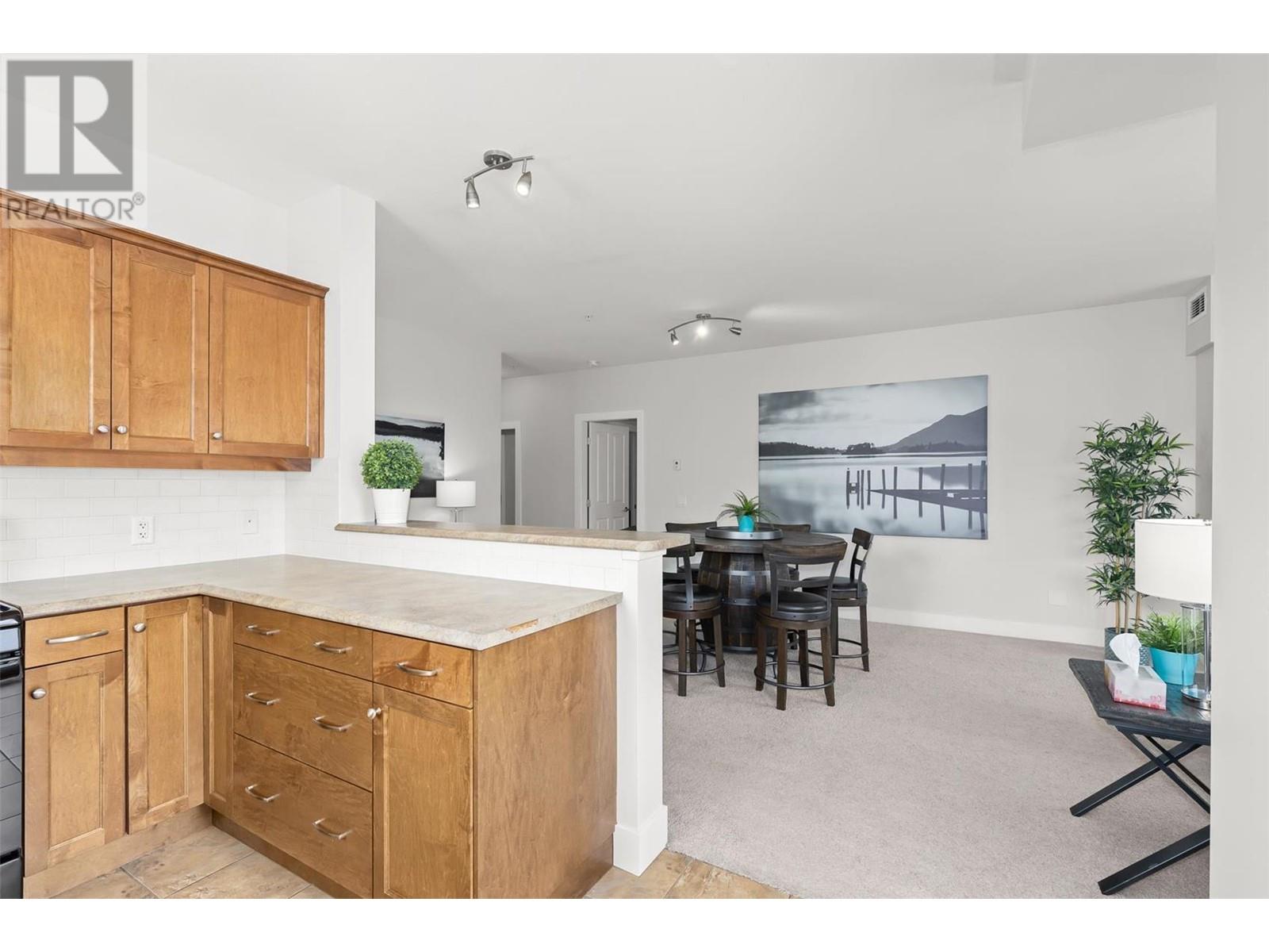 2532 Shoreline Drive Unit# 311, #311