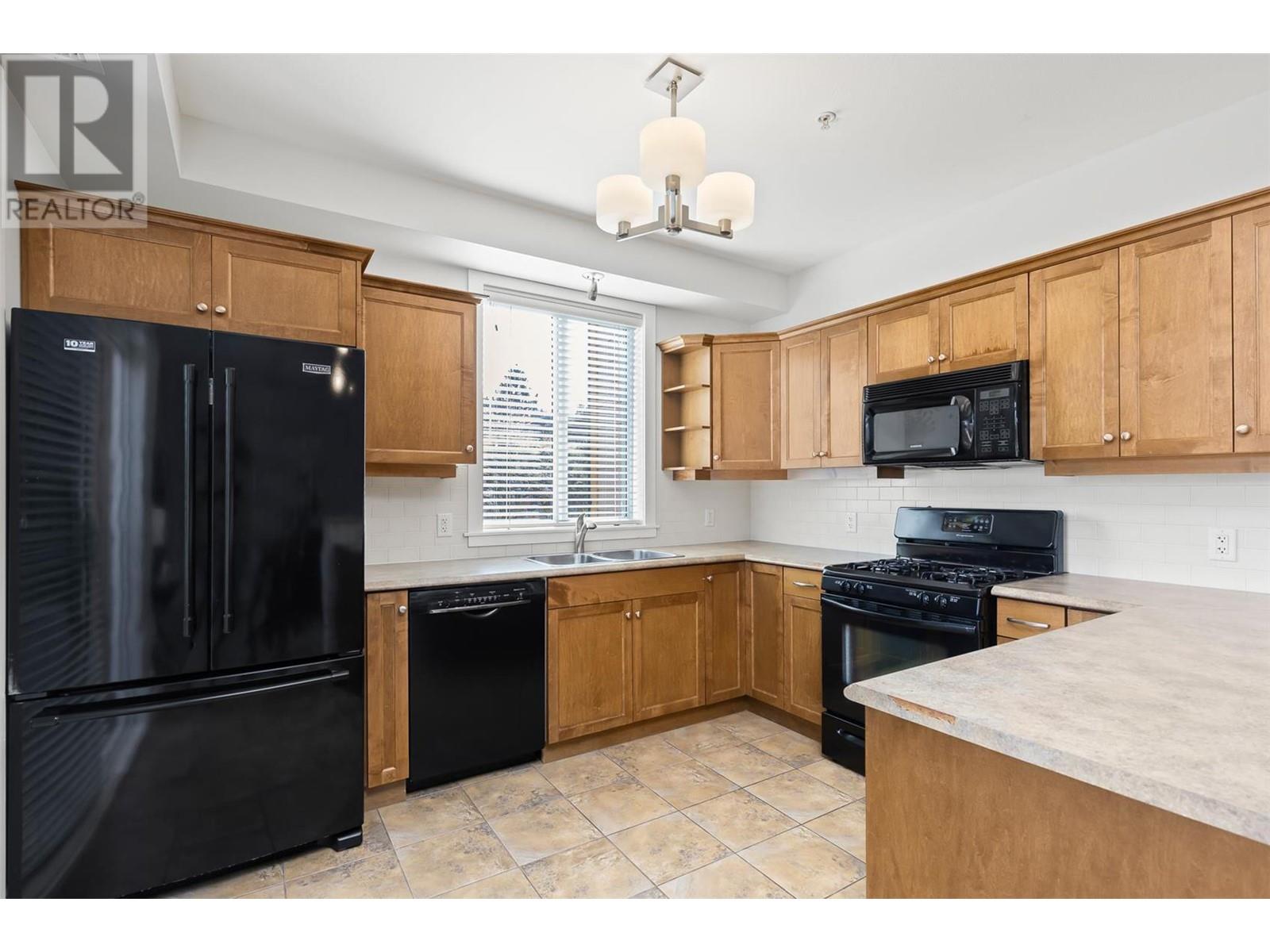 2532 Shoreline Drive Unit# 311, #311