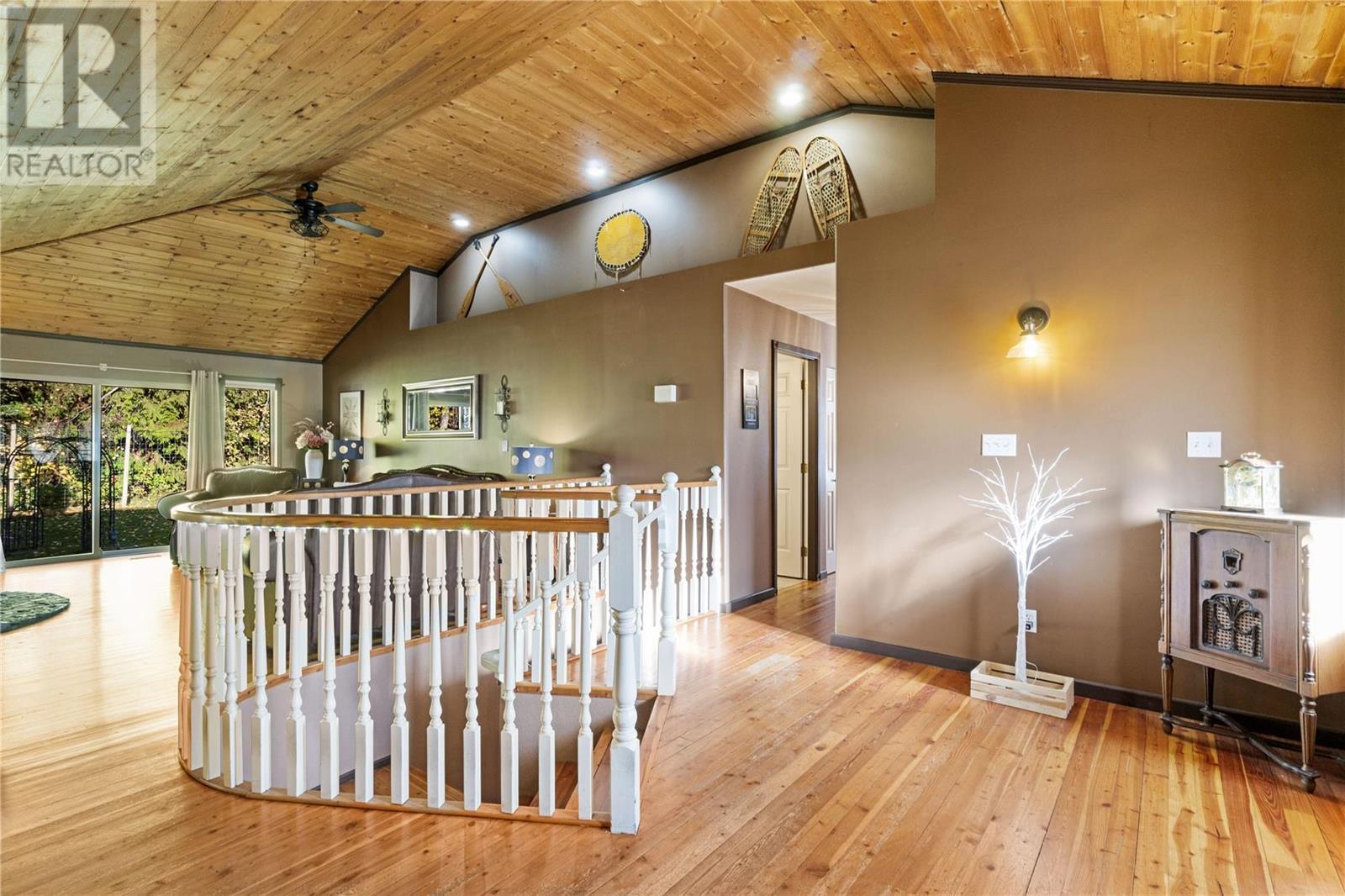 627 Grandview Bench Road SE