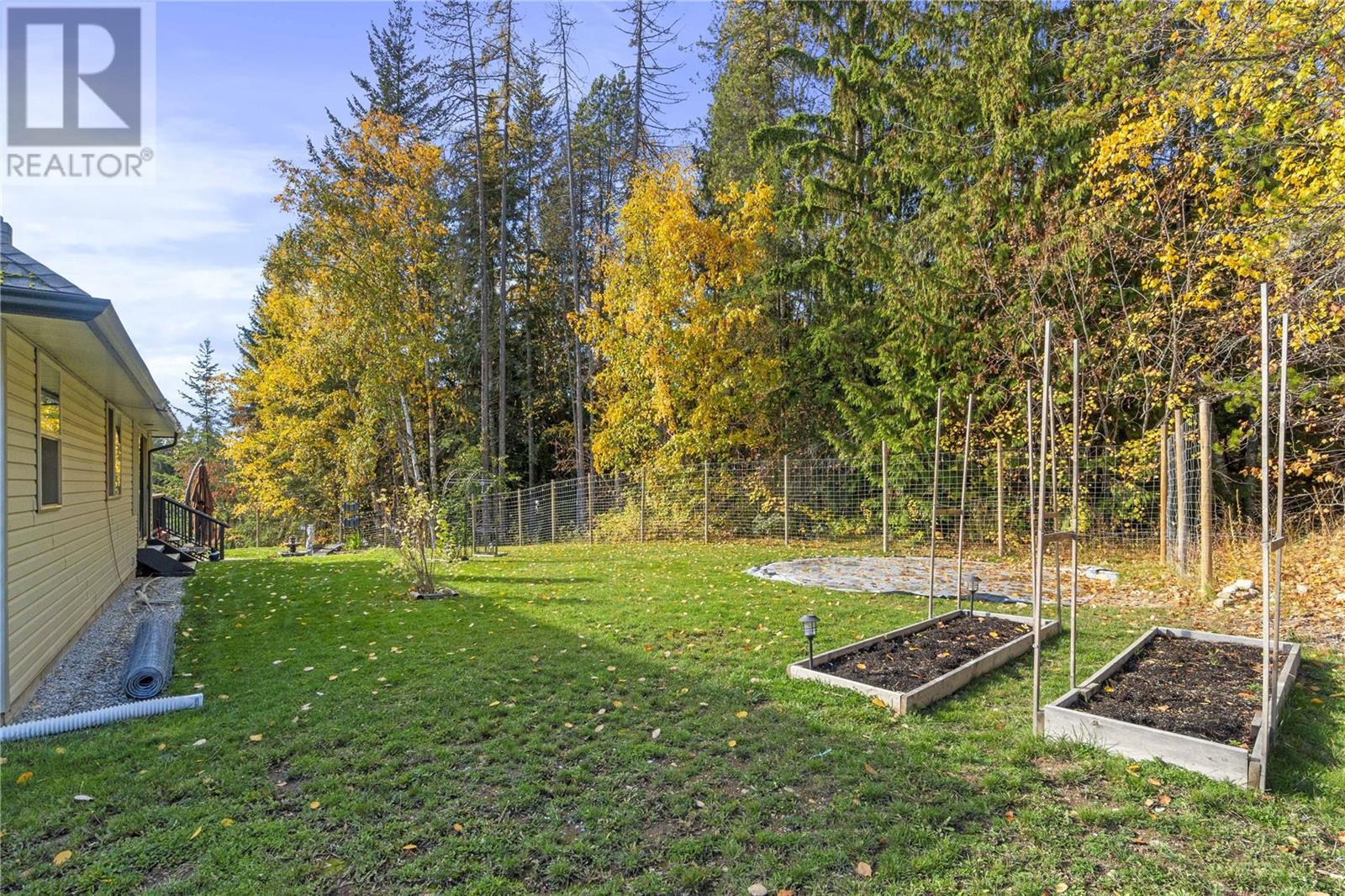 627 Grandview Bench Road SE