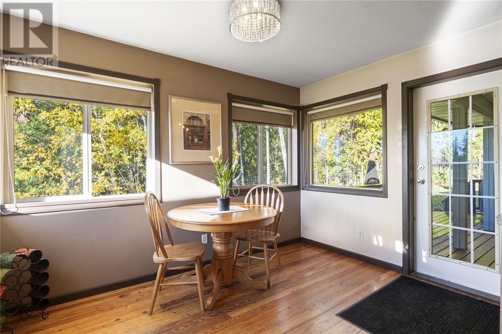 627 Grandview Bench Road SE