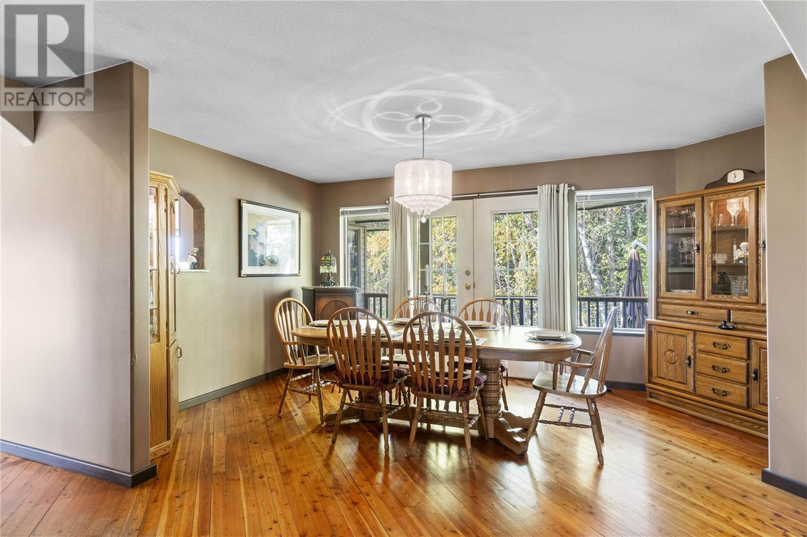 627 Grandview Bench Road SE