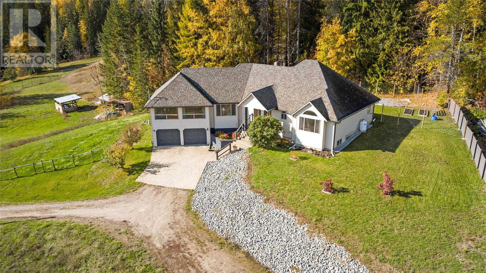 627 Grandview Bench Road SE