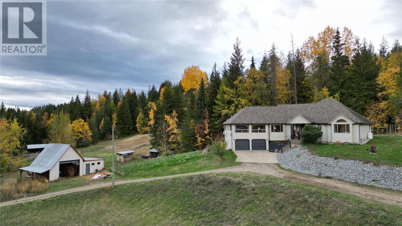 627 Grandview Bench Road SE