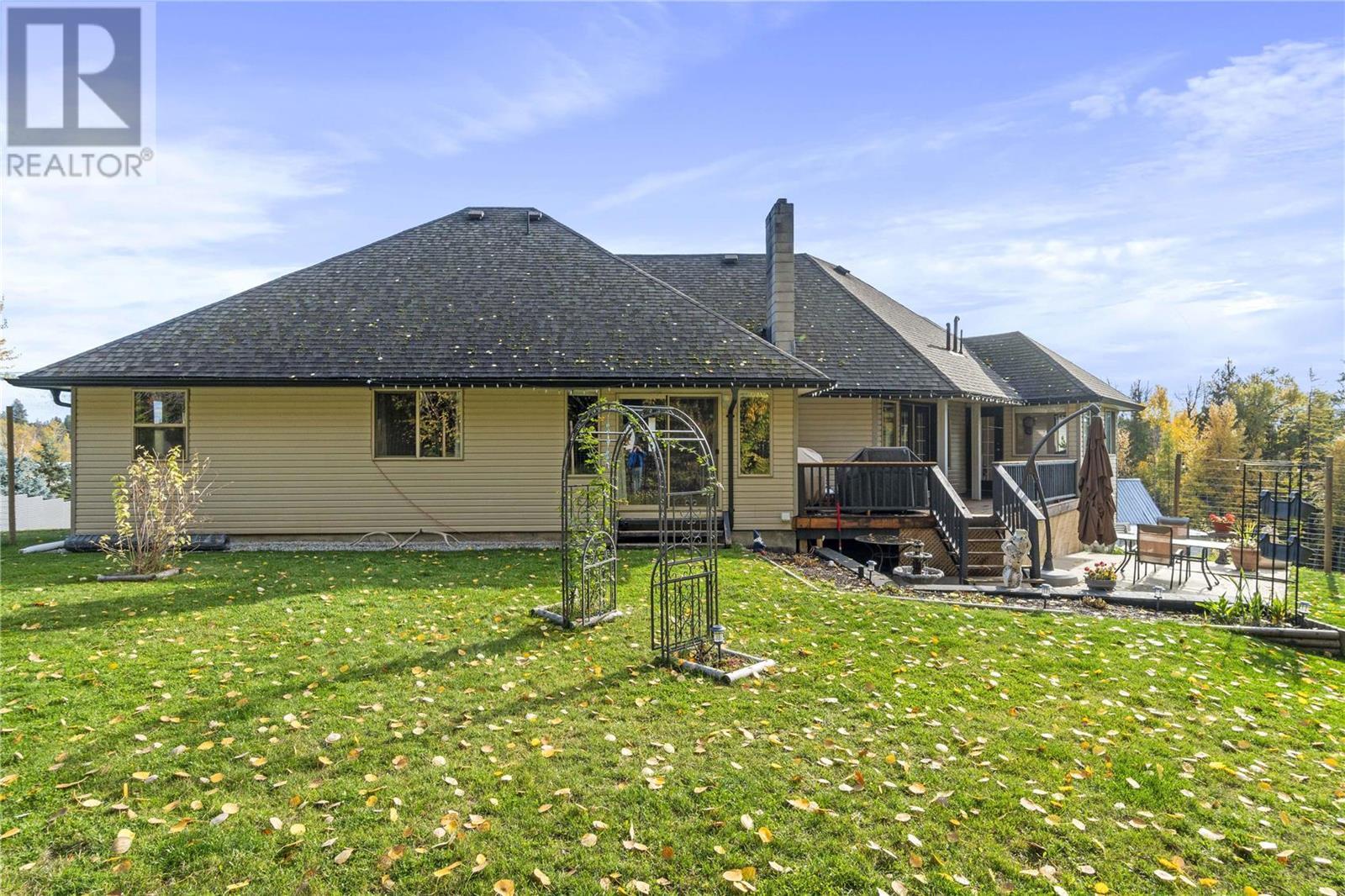 627 Grandview Bench Road SE