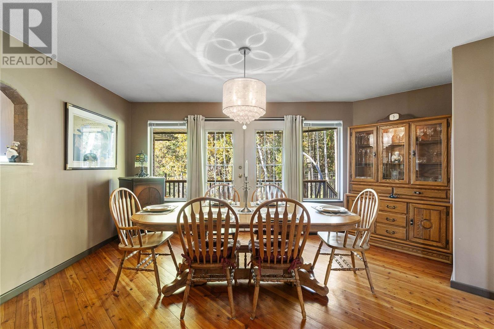 627 Grandview Bench Road SE