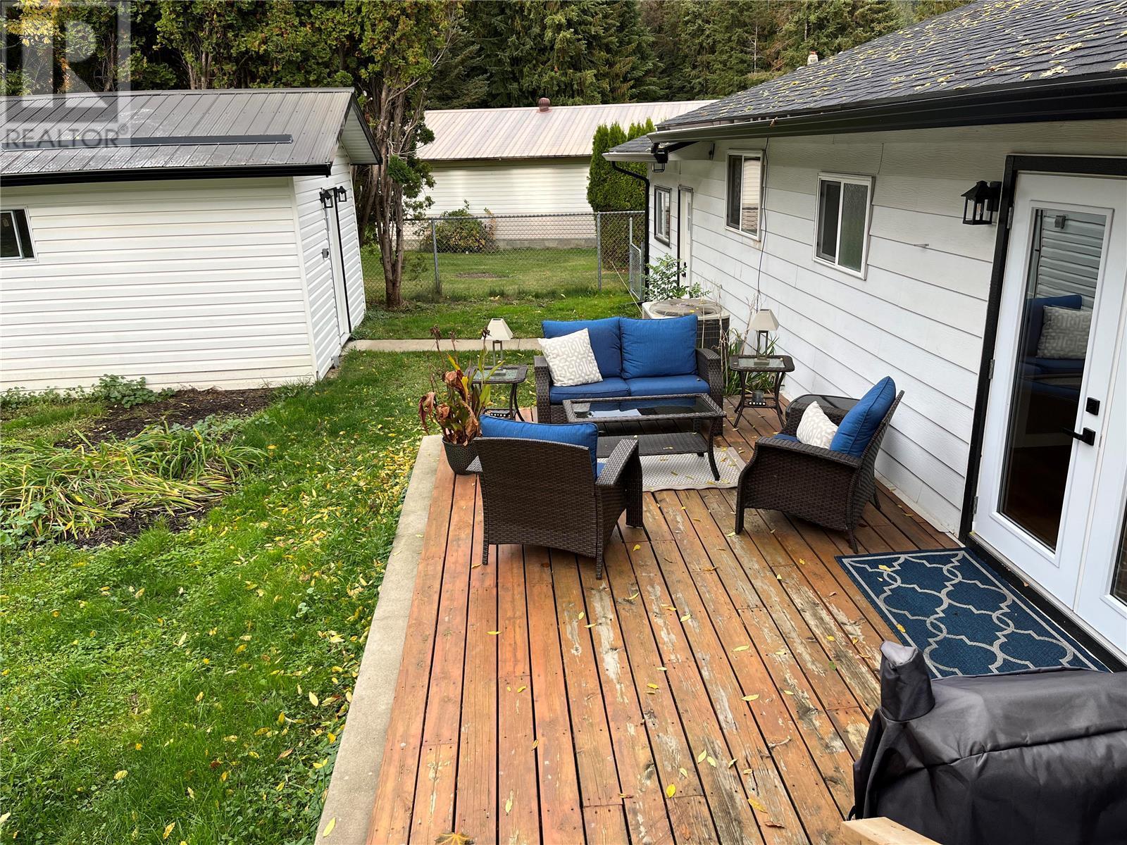 1506 Solsqua - Sicamous Road