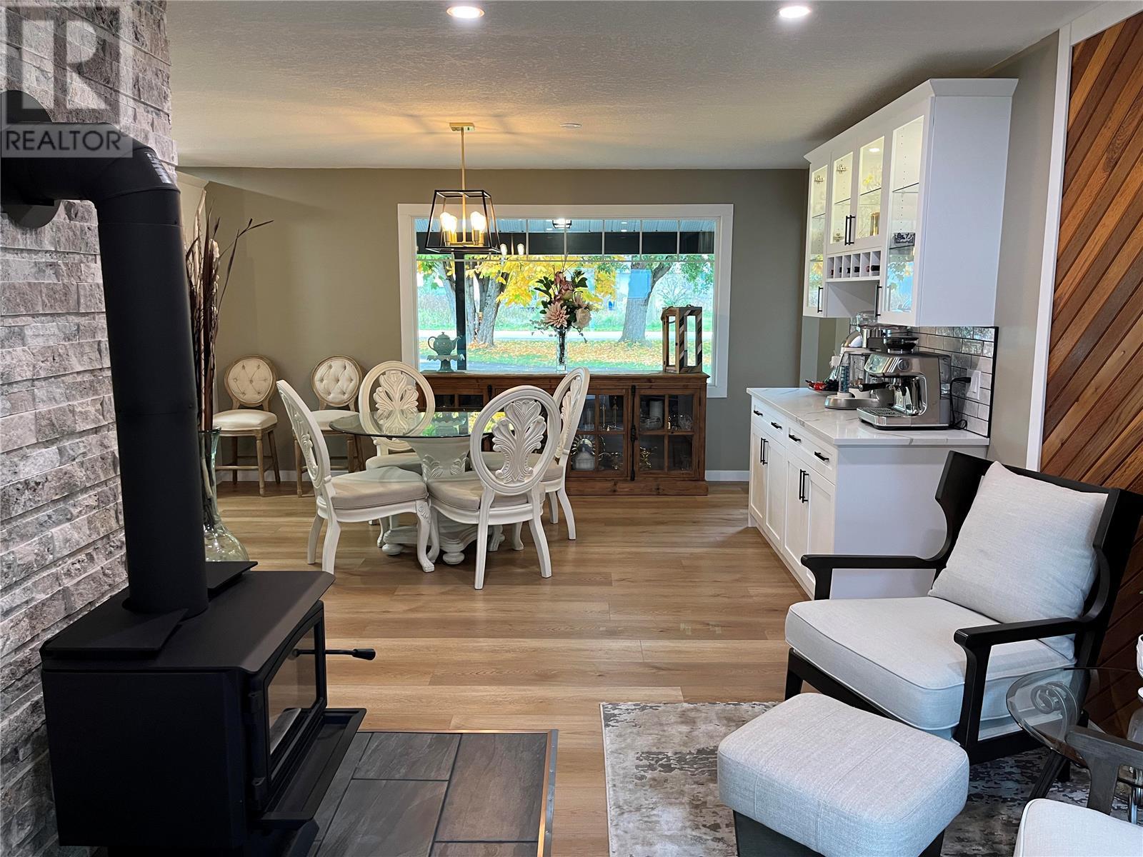 1506 Solsqua - Sicamous Road