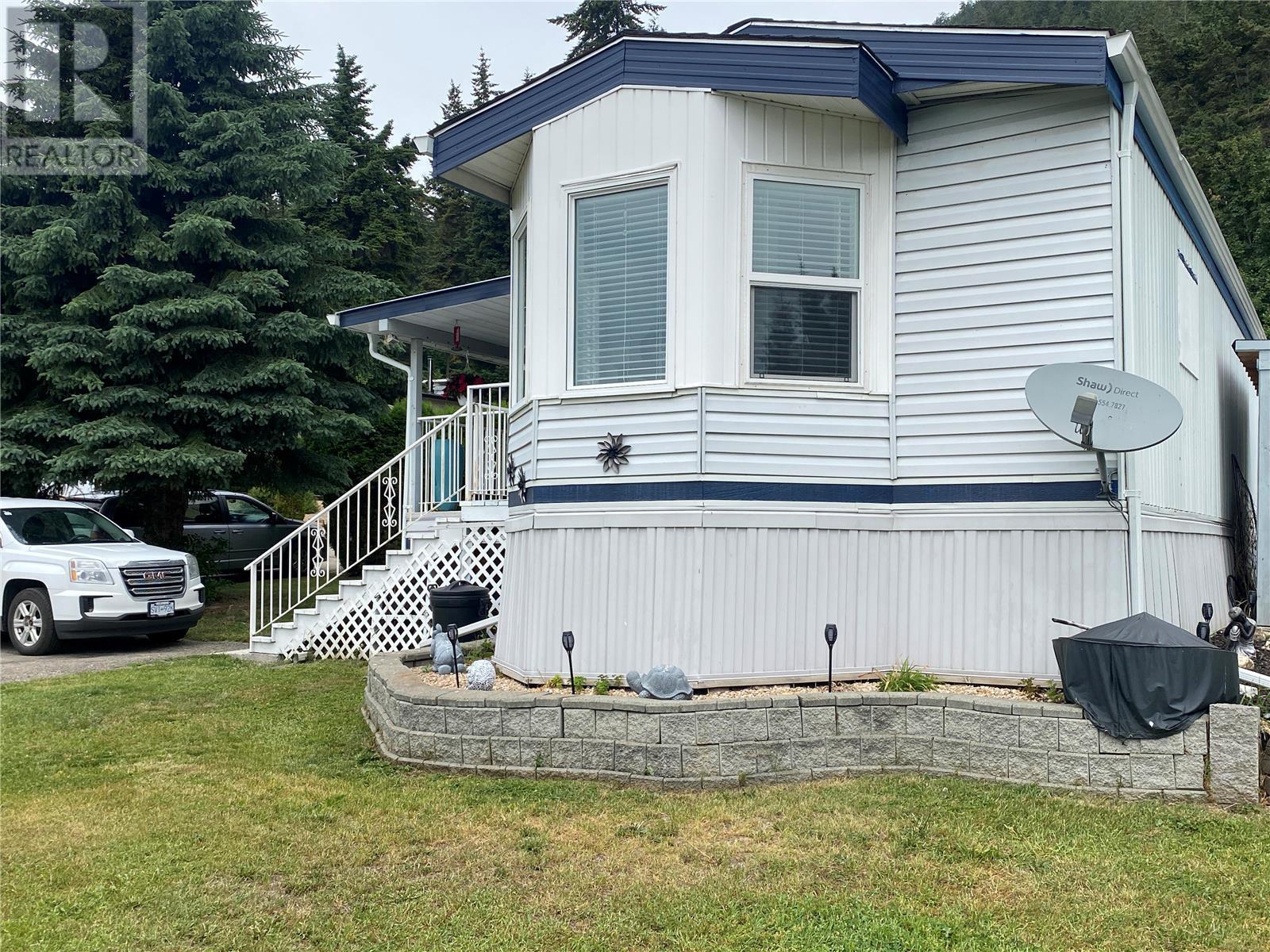 537 Begbie Road Unit# 22, #22