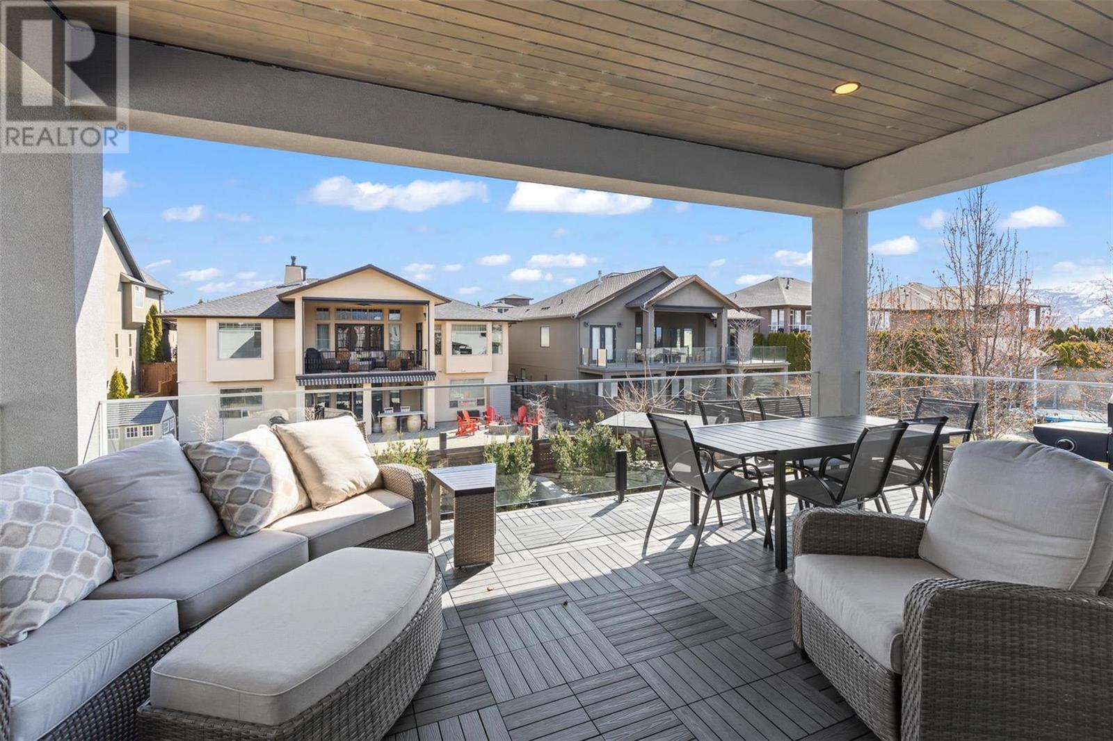 3199 Vineyard View Way