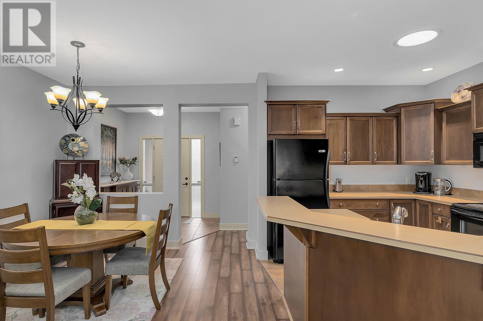 3819 Sonoma Pines Drive