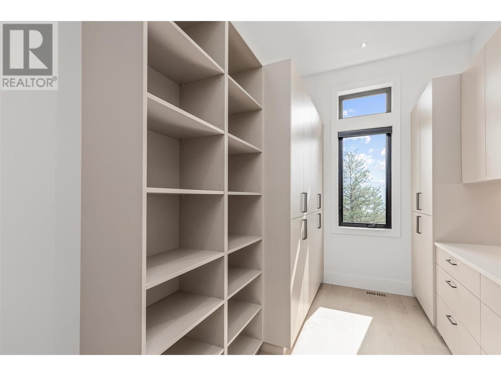 1561 Cabernet Court