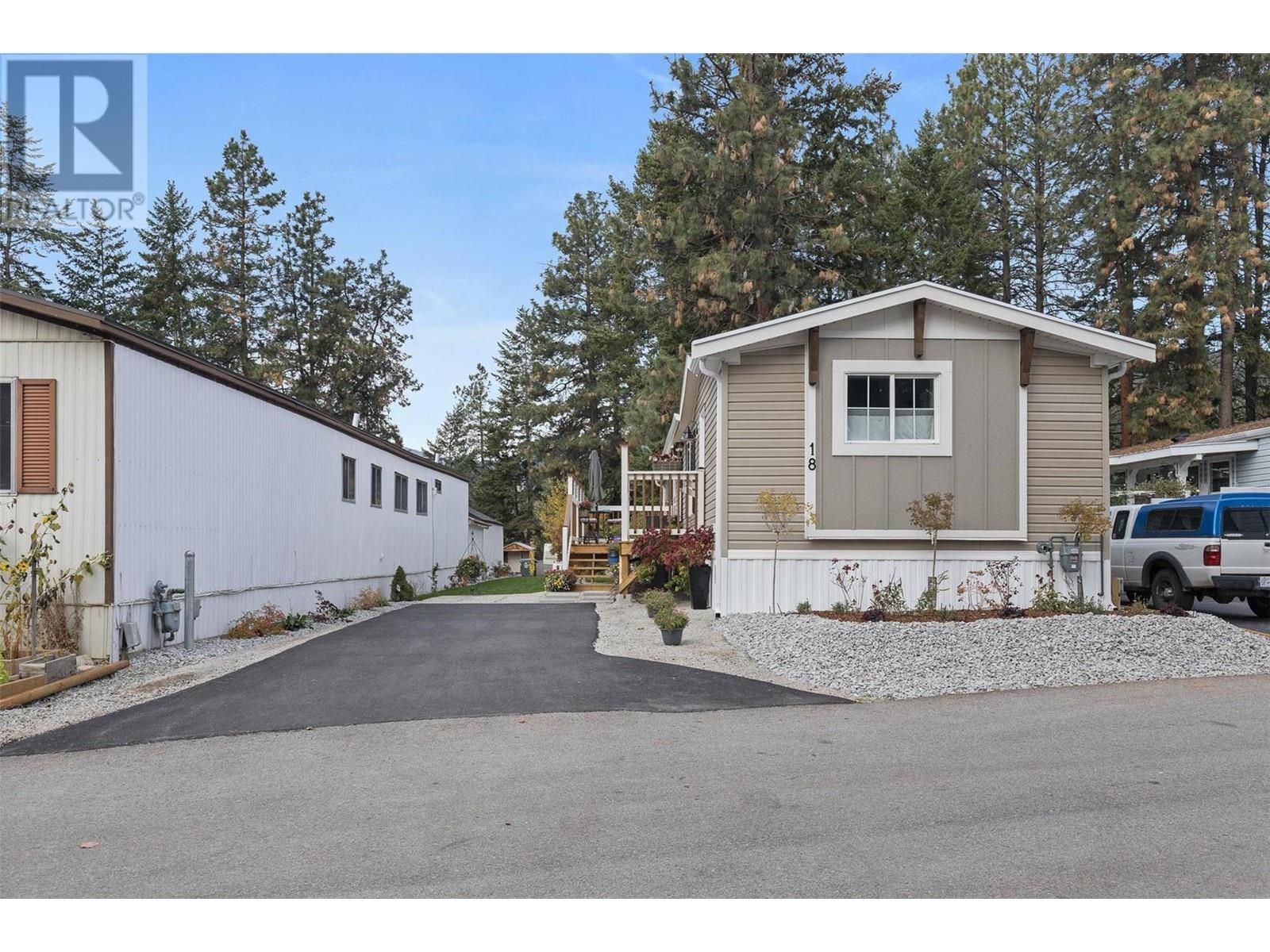 5371 Princeton Avenue Unit# 18, #18