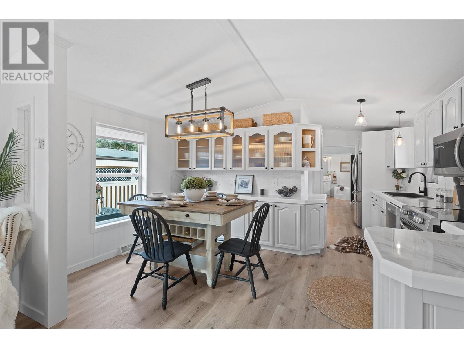 5371 Princeton Avenue Unit# 18, #18