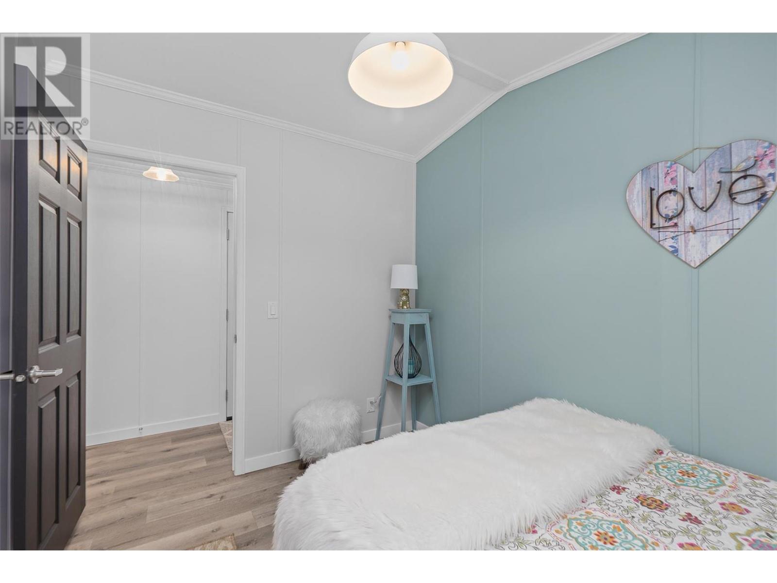5371 Princeton Avenue Unit# 18, #18