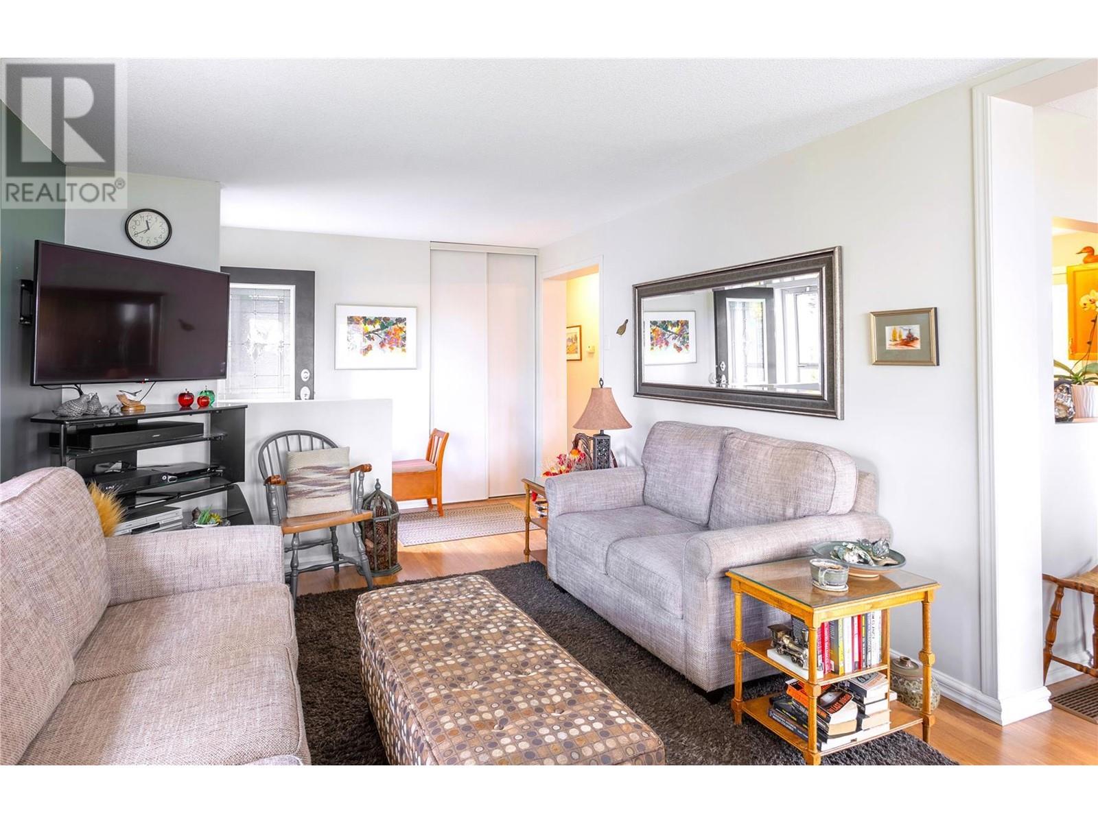 3272 Juniper Drive