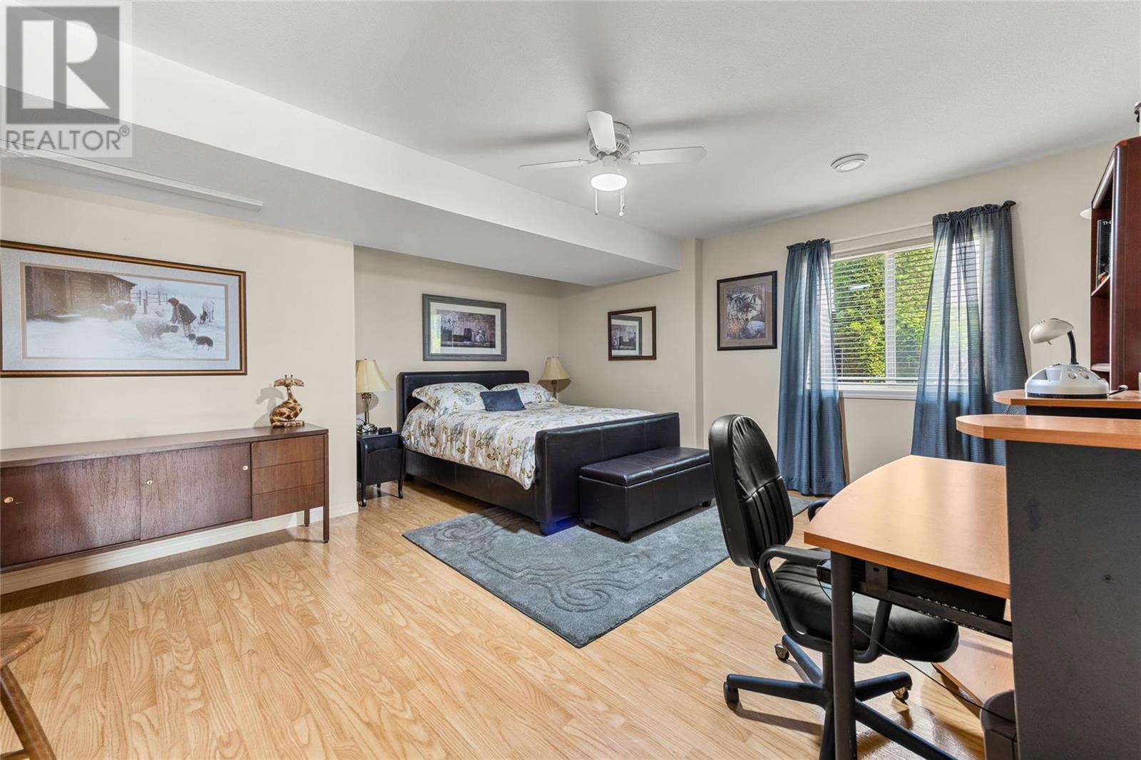 843 Westview Way