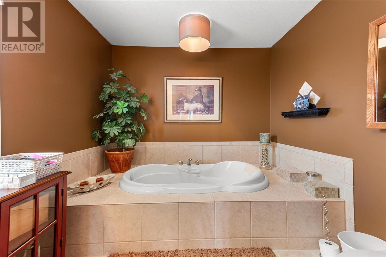 843 Westview Way