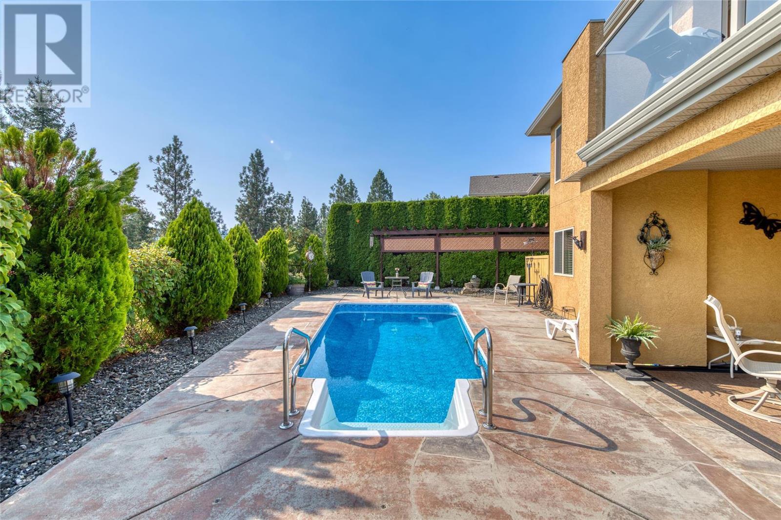 843 Westview Way
